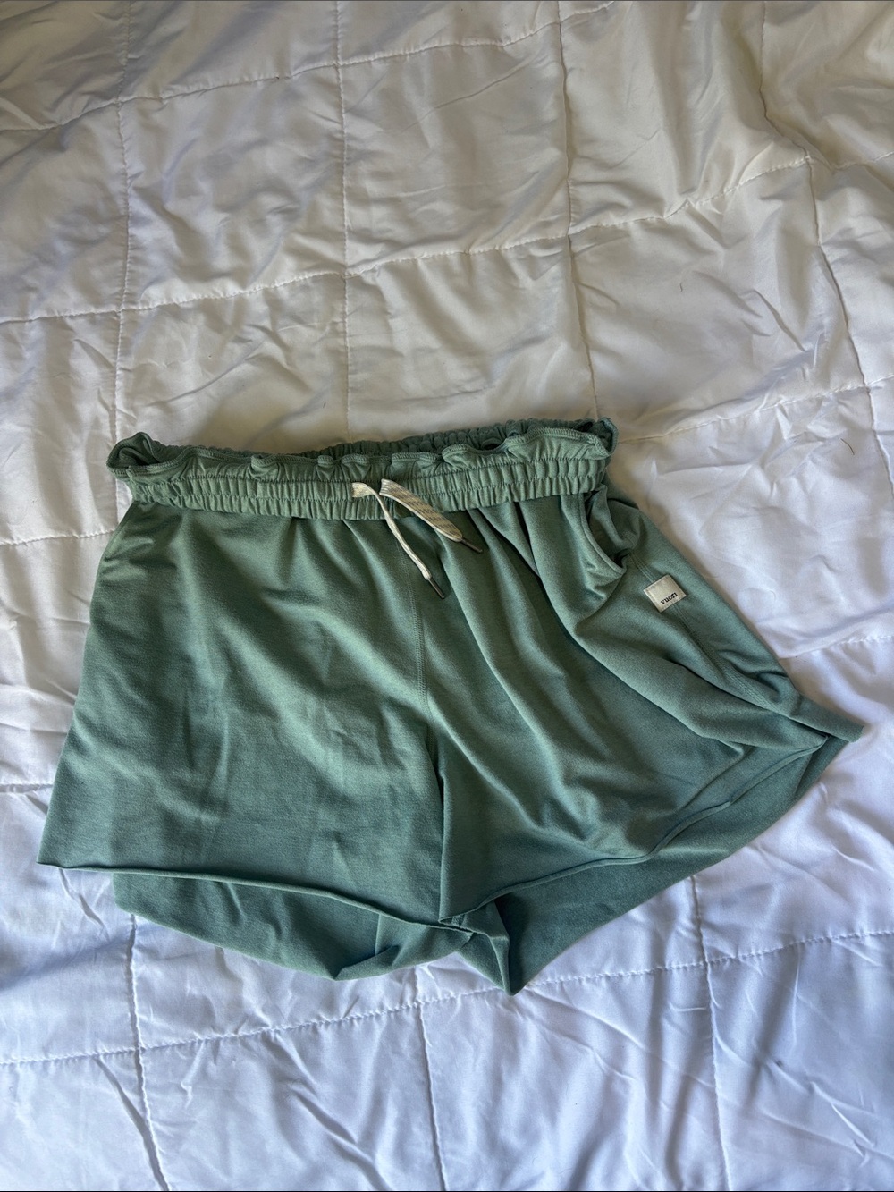 Vuori | Casual High-Waist light Green /blue Women's Shorts